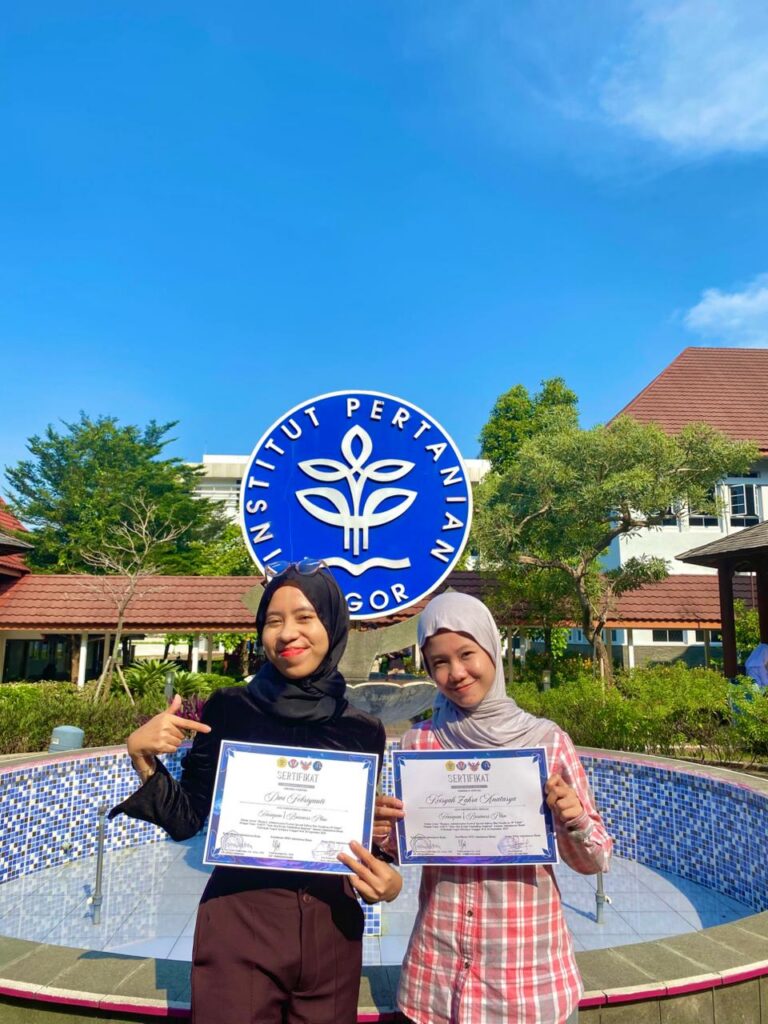 Dua Mahasiswa IPB University Torehkan Prestasi di Business Administration Festival 2025
